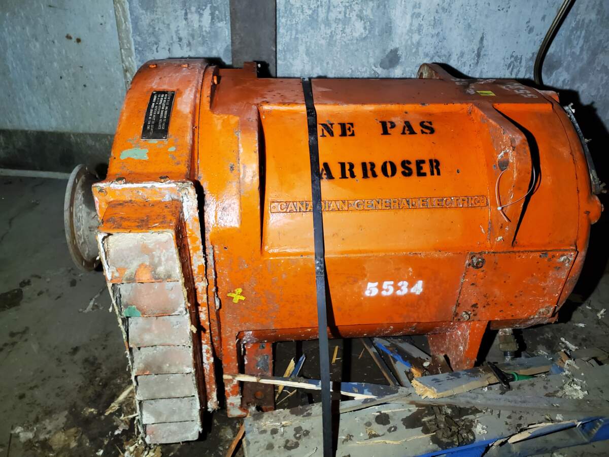 Motor AC - Reliance Electric - 108184