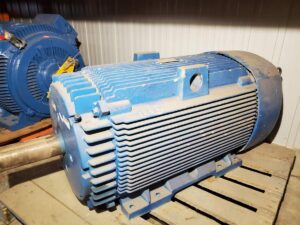 MOTOR AC 125 HP HOUSING 449T 900 RPM 600 V TEFC