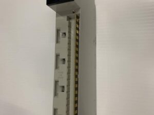 MODULE DE SORTIE 100-230V MODICON 140DAO84210